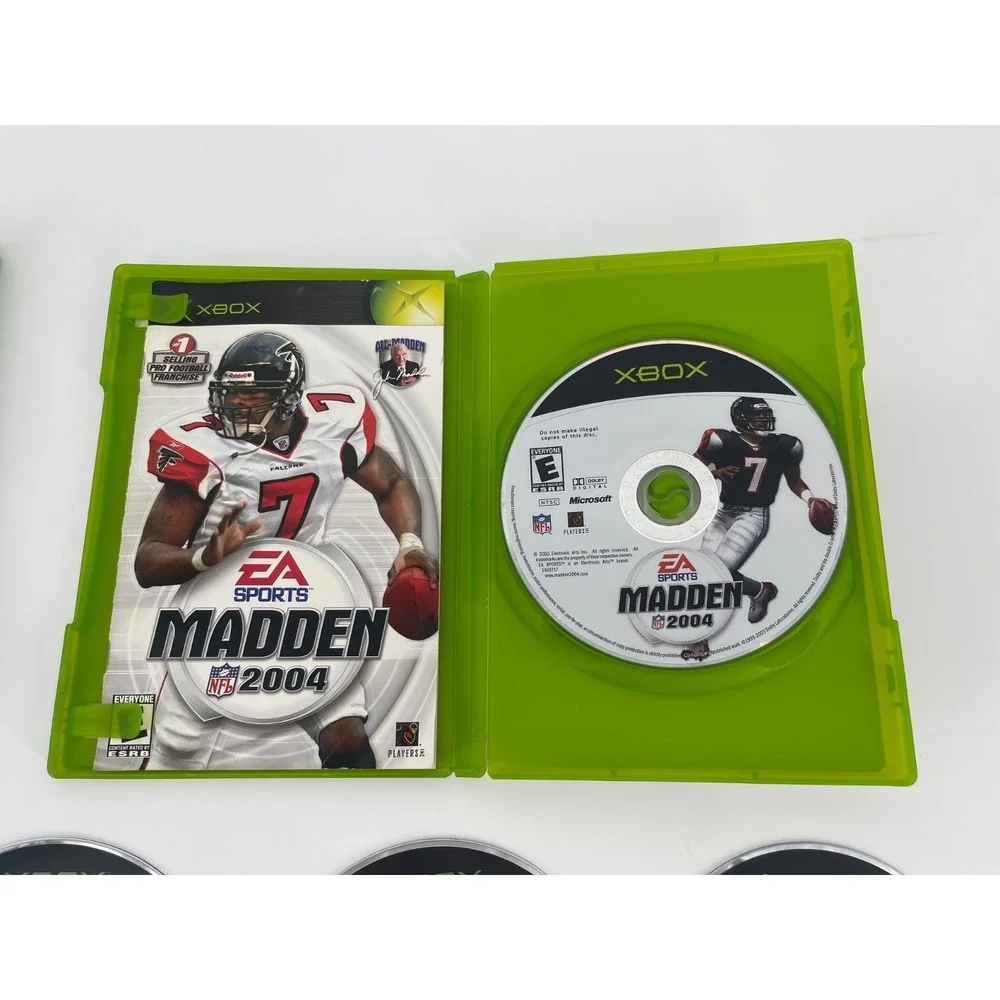 10 XBOX Live Games - Madden -NCAA Football - NHL 2005/2006 +